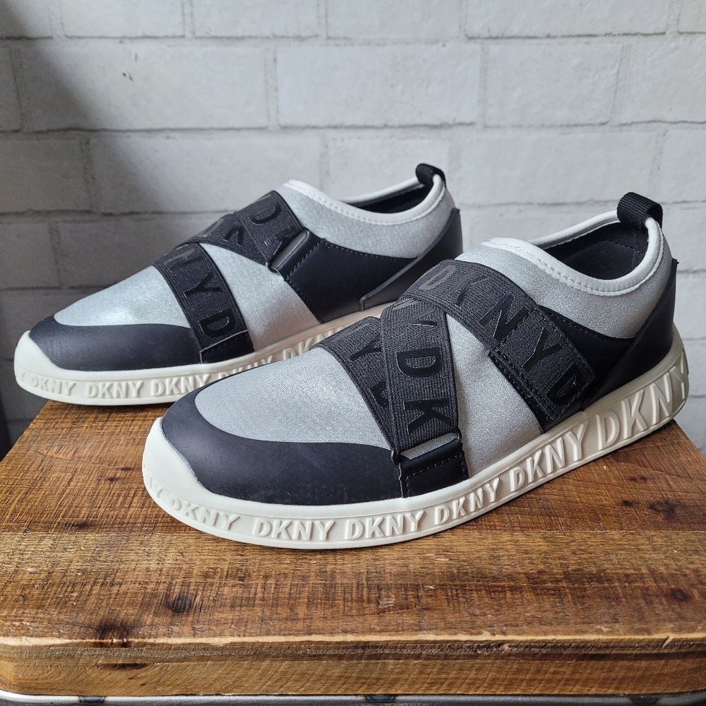 DKNY Sneakers